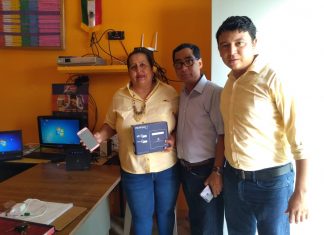 Después de 37 años, el aula de medios de la telesecundaria Miguel Hidalgo de San Lorenzo en #Tabasco, cuenta con #internet y es porque vamos a donde nadie lo había pensado…..…. Manuel Paz CEO Vasanta